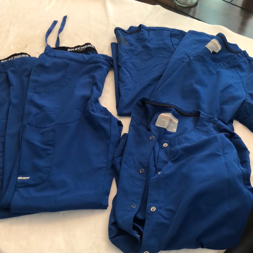 Sketcher Scrubs